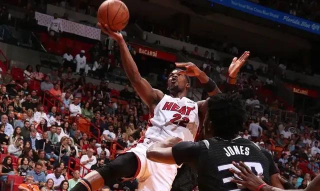 16,阿德巴约25+15热火屠龙擒猛龙  